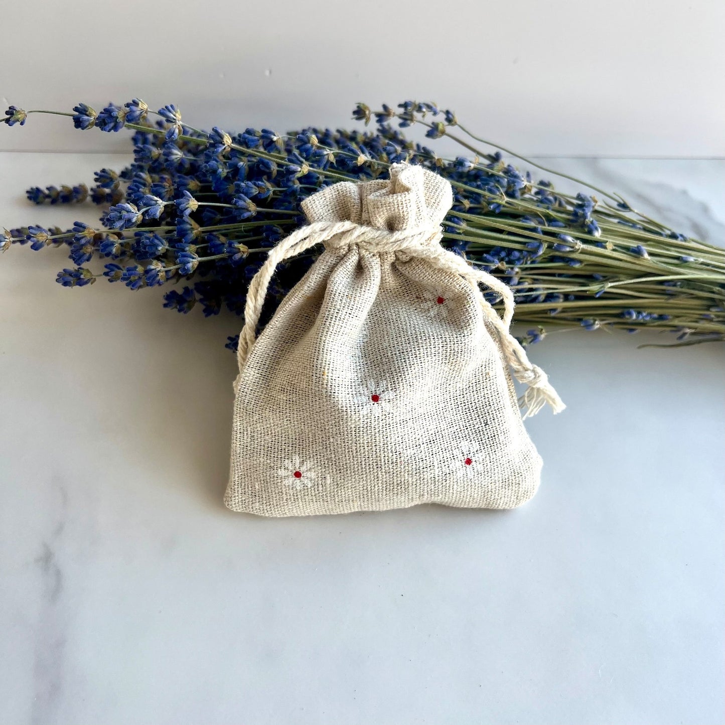 Daisy Print Lavender Sachet